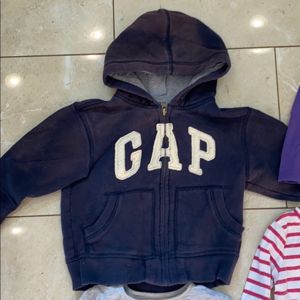 Girls 2T bundle - Picture 3 of 5